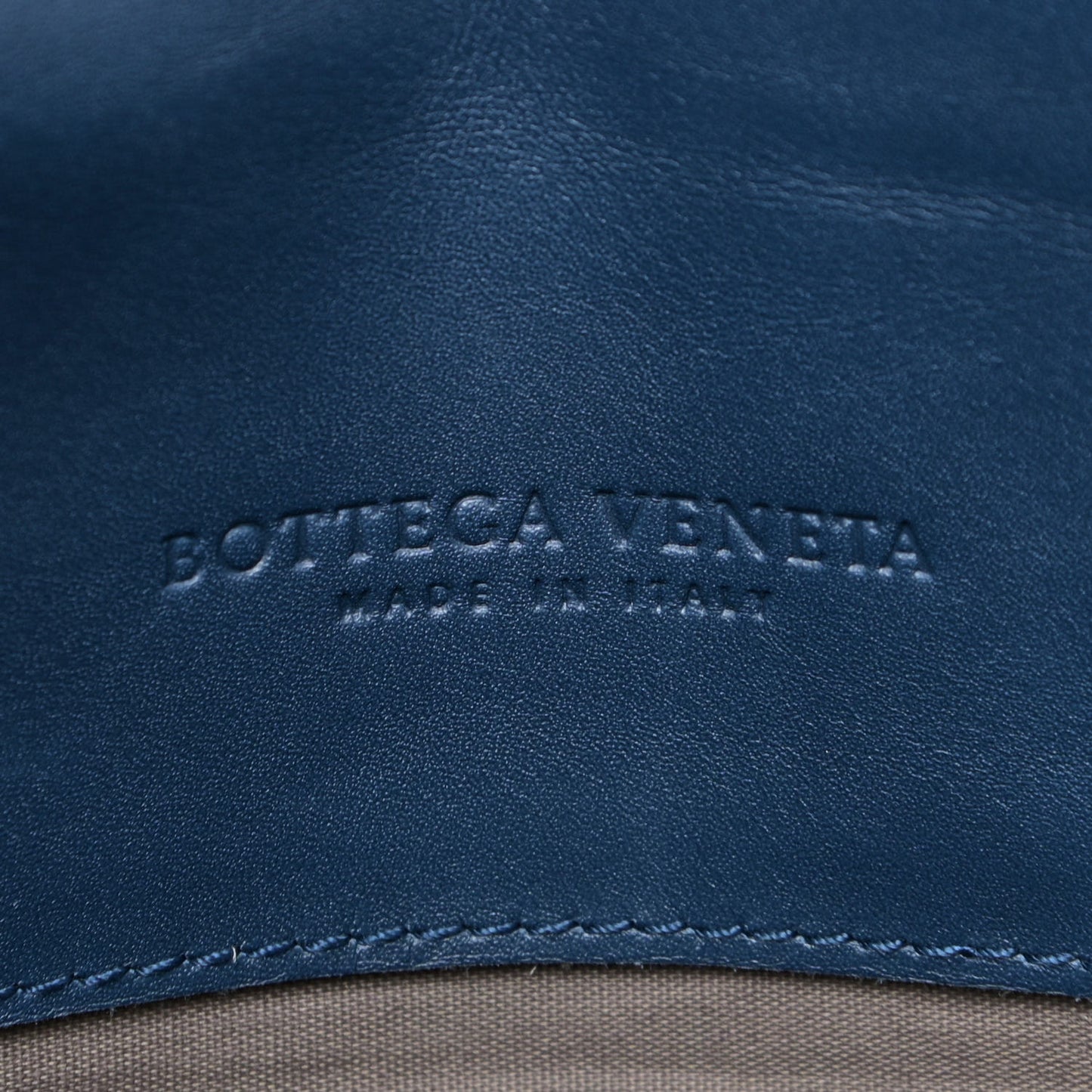 Nappa Intrecciato Flap Clutch Blue