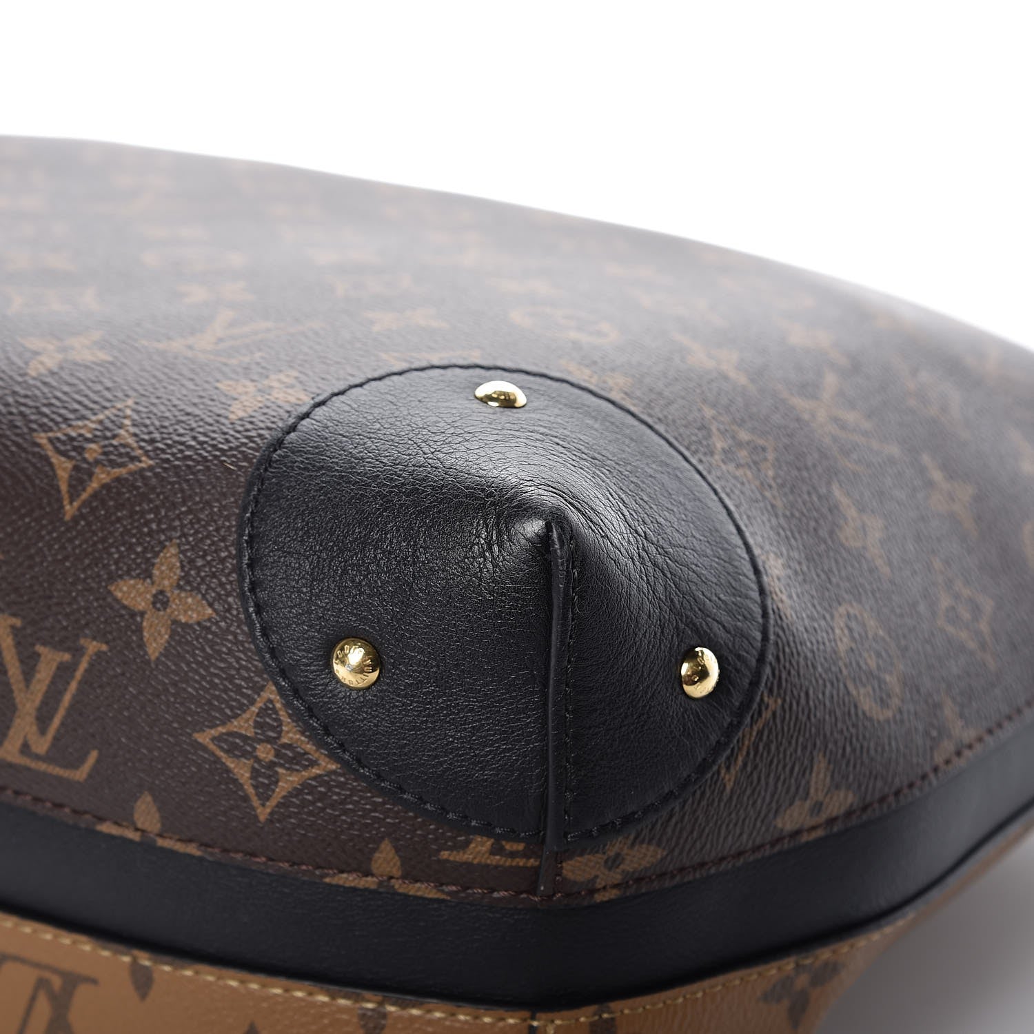 Louis Vuitton Reverse Monogram Triangle Softy 10 of 12