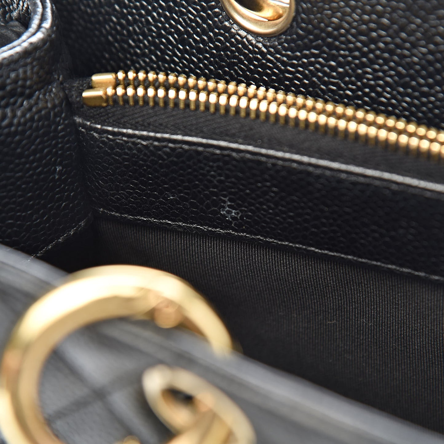 Caviar Quilted Grand Shopping Tote GST Black