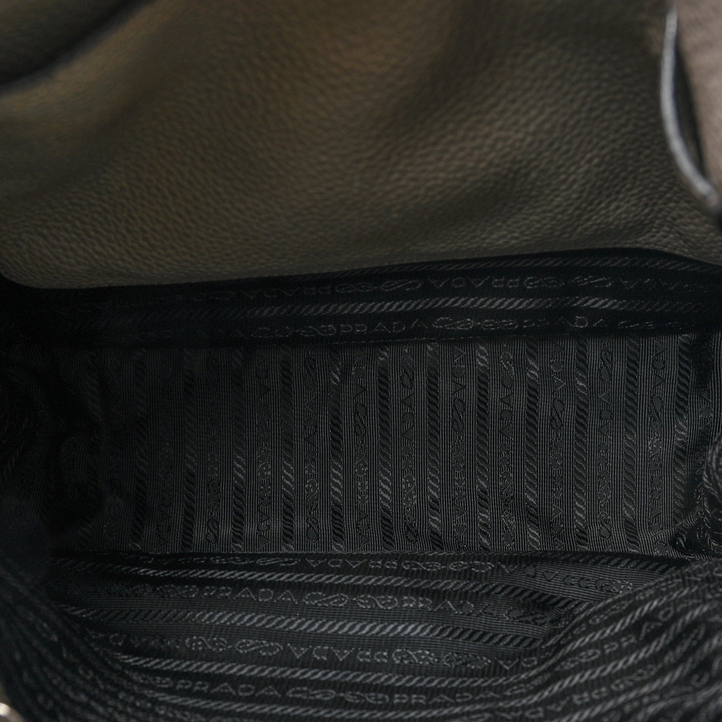 Vitello Daino Soft Mini Hobo Messenger Bag Argilla