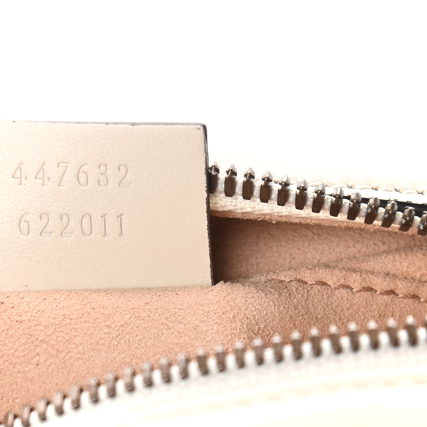 Calfskin Matelasse Small GG Marmont Chain Shoulder Bag White