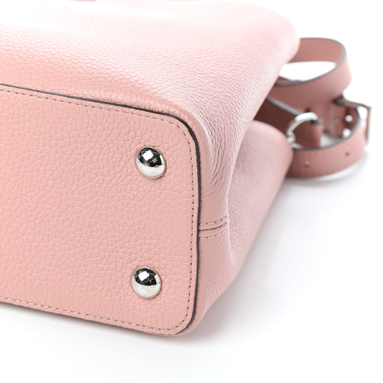 Louis Vuitton Taurillon Capucines PM Magnolia 9 of 9
