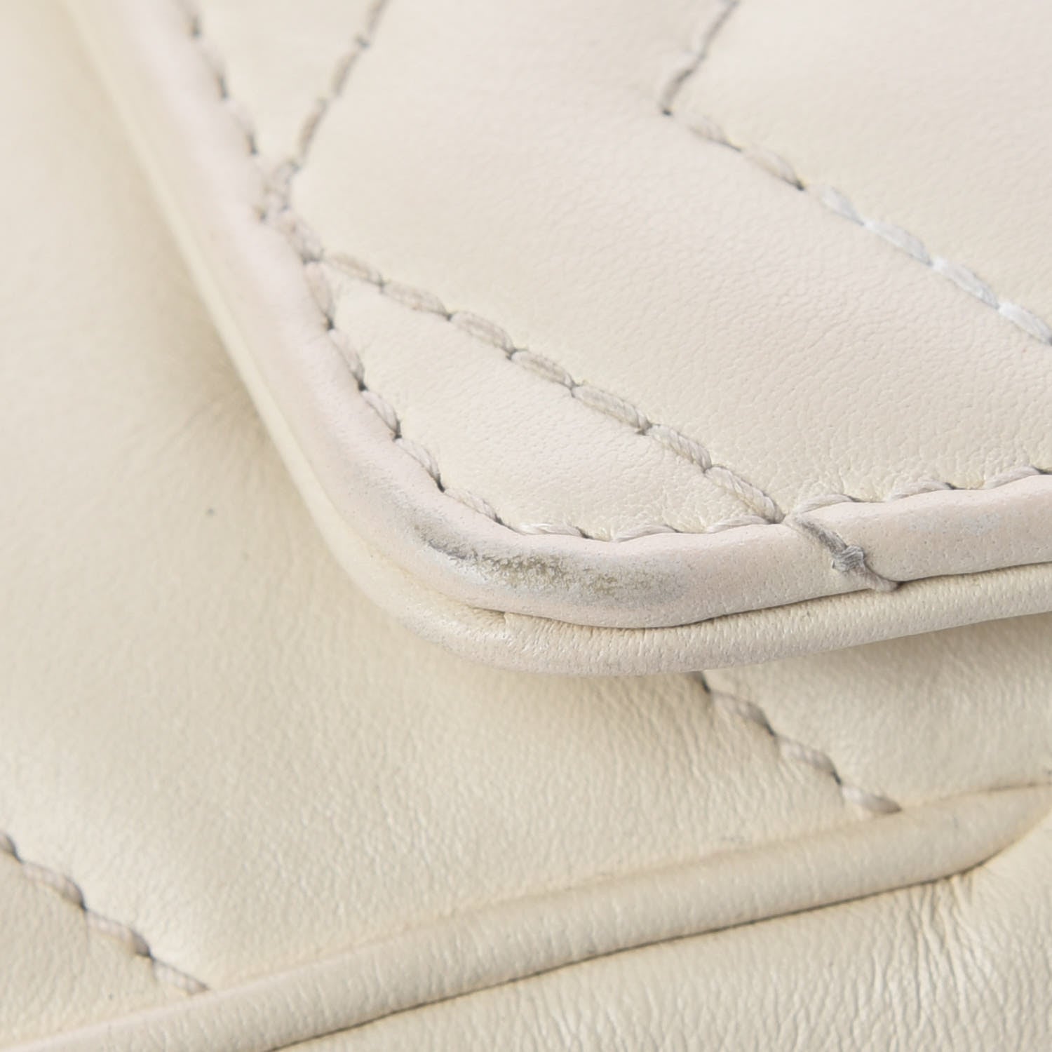 Gucci Calfskin Matelasse Super Mini GG Marmont Shoulder Bag White 10 of 14