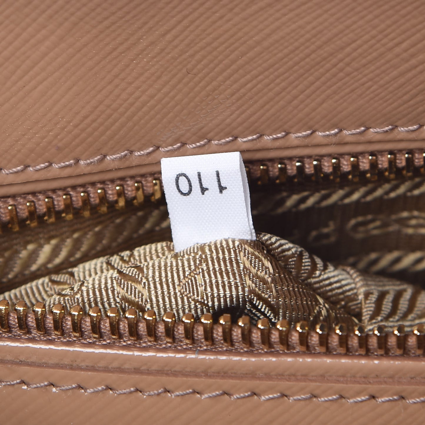 Saffiano Vernice Mini Galleria Double Zip Tote Noisette