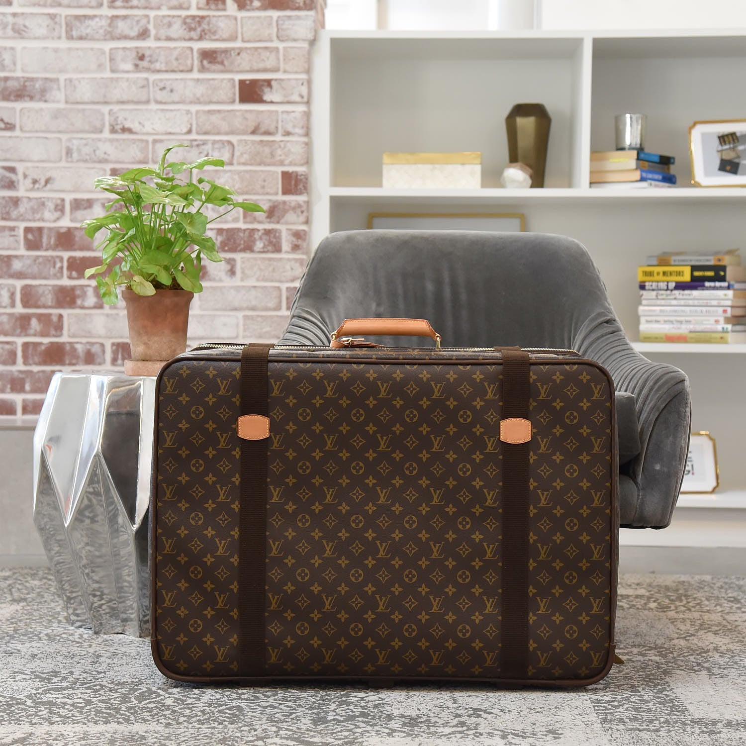 Louis Vuitton Monogram Satellite 70 2 of 25