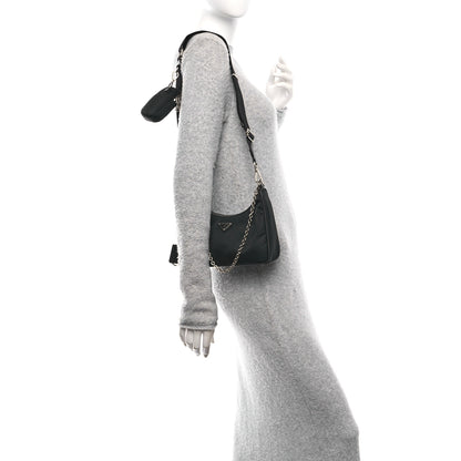 Prada Re-Nylon Saffiano Re-Edition 2005 Shoulder Bag Black 2 of 10