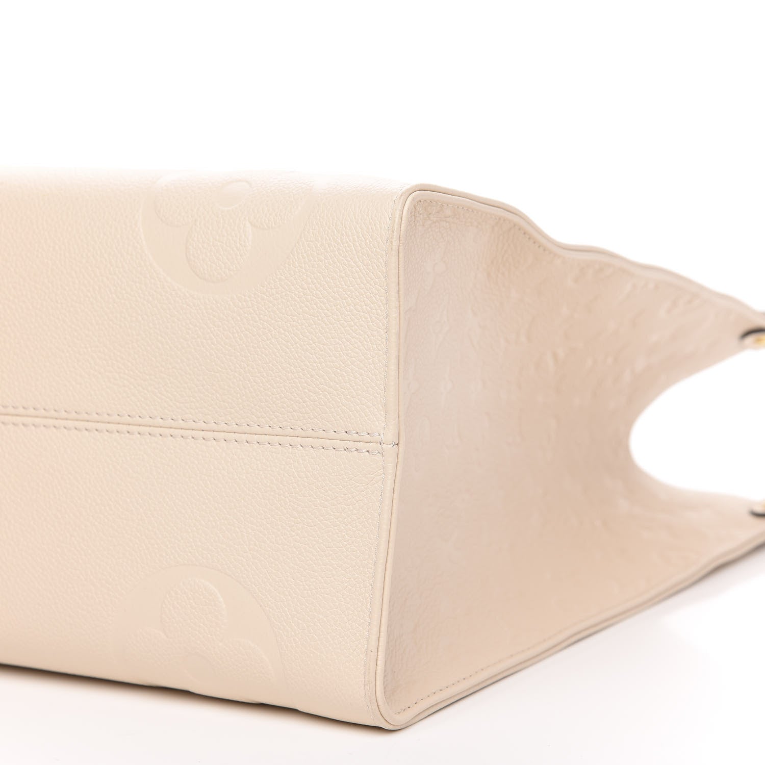 Louis Vuitton Empreinte Monogram Giant Onthego GM Creme 9 of 11