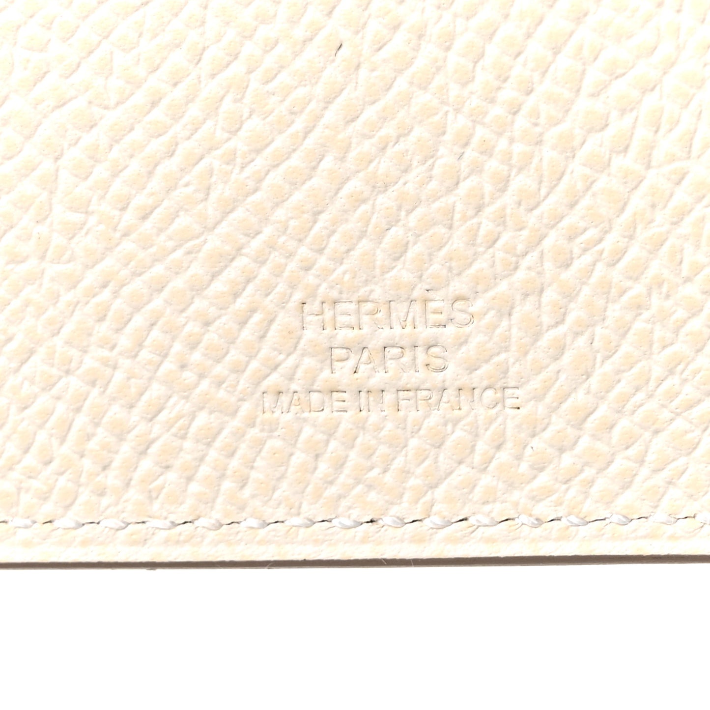 Epsom Tarmac PM Passport Holder Craie