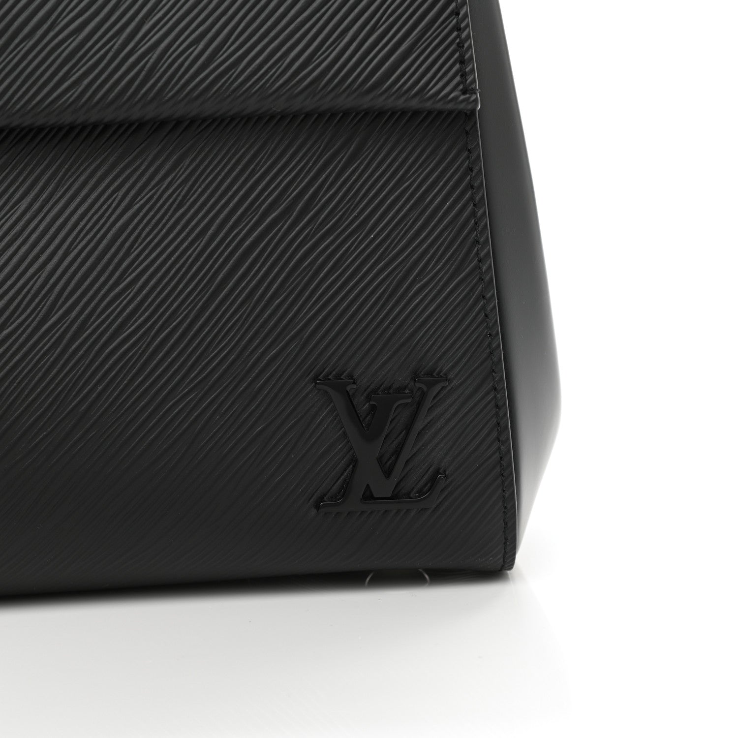 Louis Vuitton Epi Cluny BB Black 7 of 13