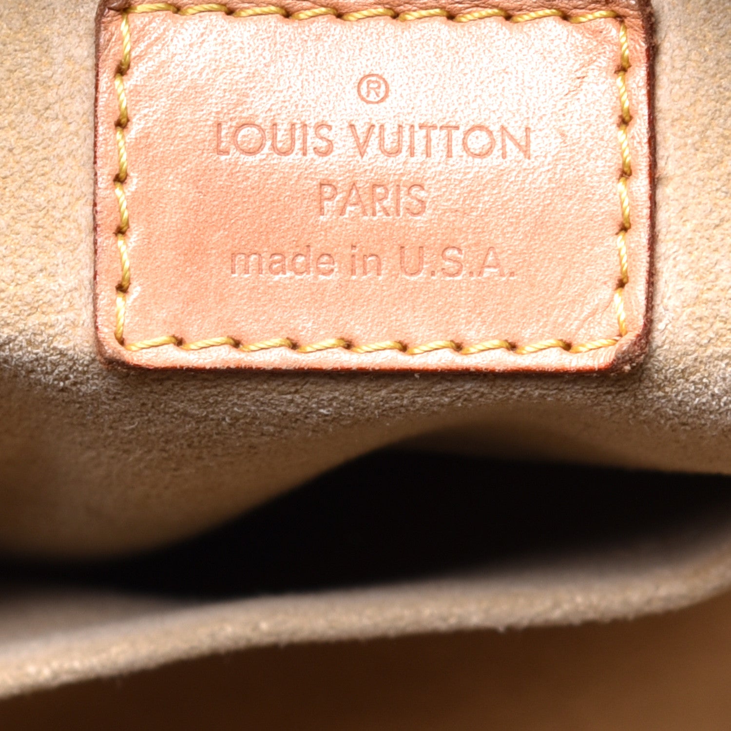 Louis Vuitton Monogram Artsy MM 6 of 10