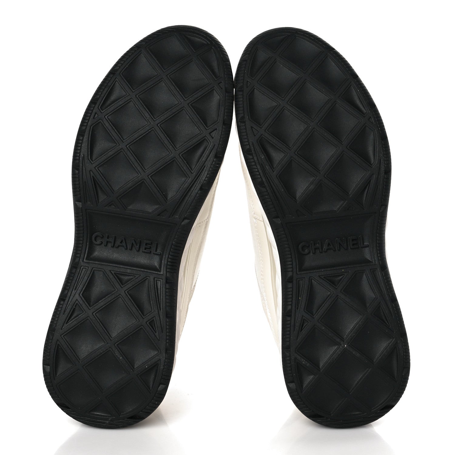 Chanel Velvet Calfskin Mixed Fibers CC Sneakers 37 Ivory Black 5 of 8