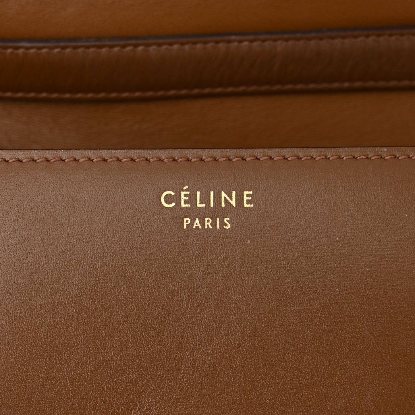 Box Calfskin Medium Classic Box Flap Bag Camel