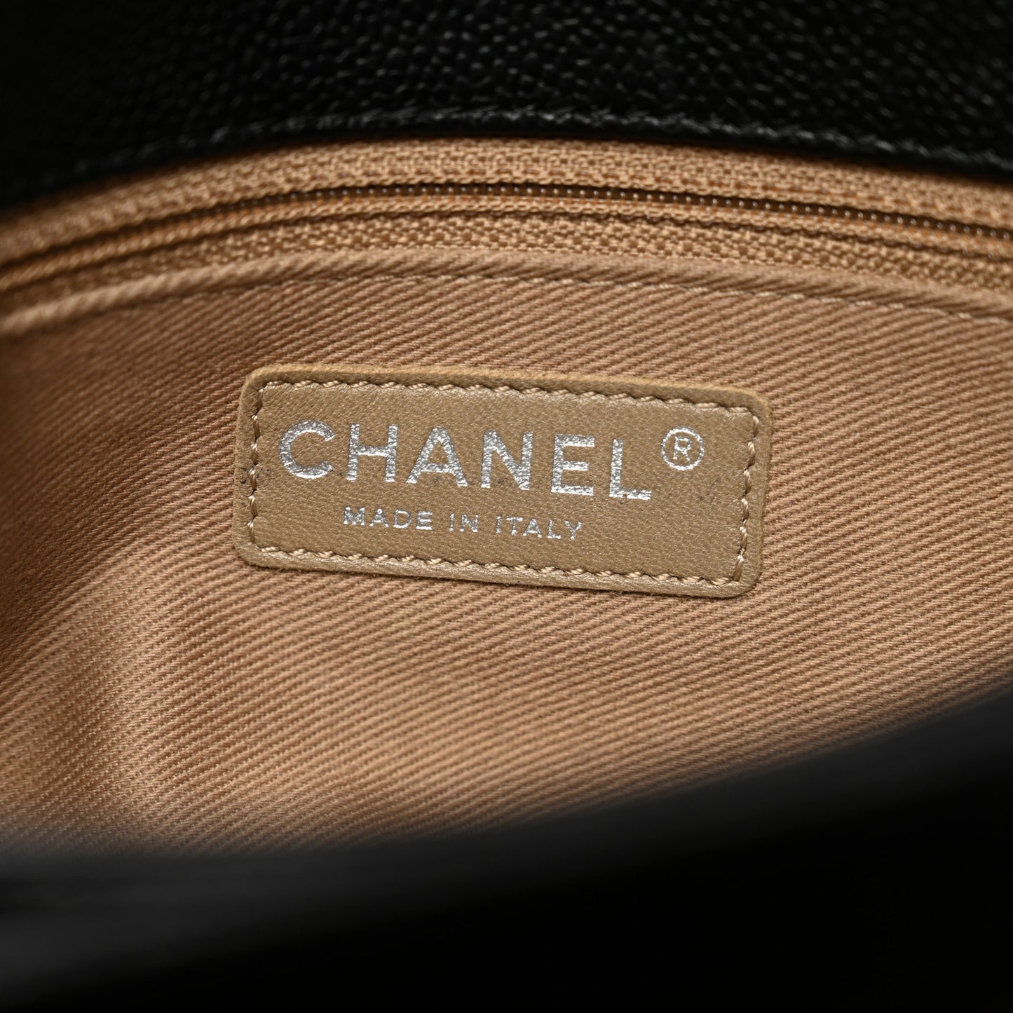 Caviar Quilted Medium Simply CC Flap Black