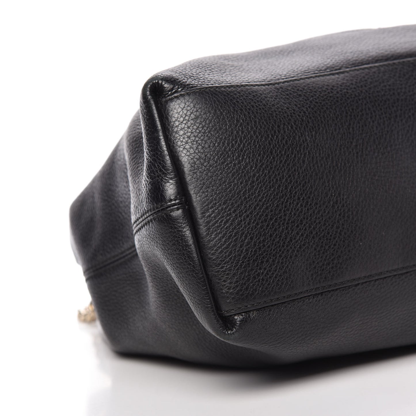Pebbled Calfskin Medium Soho Chain Shoulder Bag Black