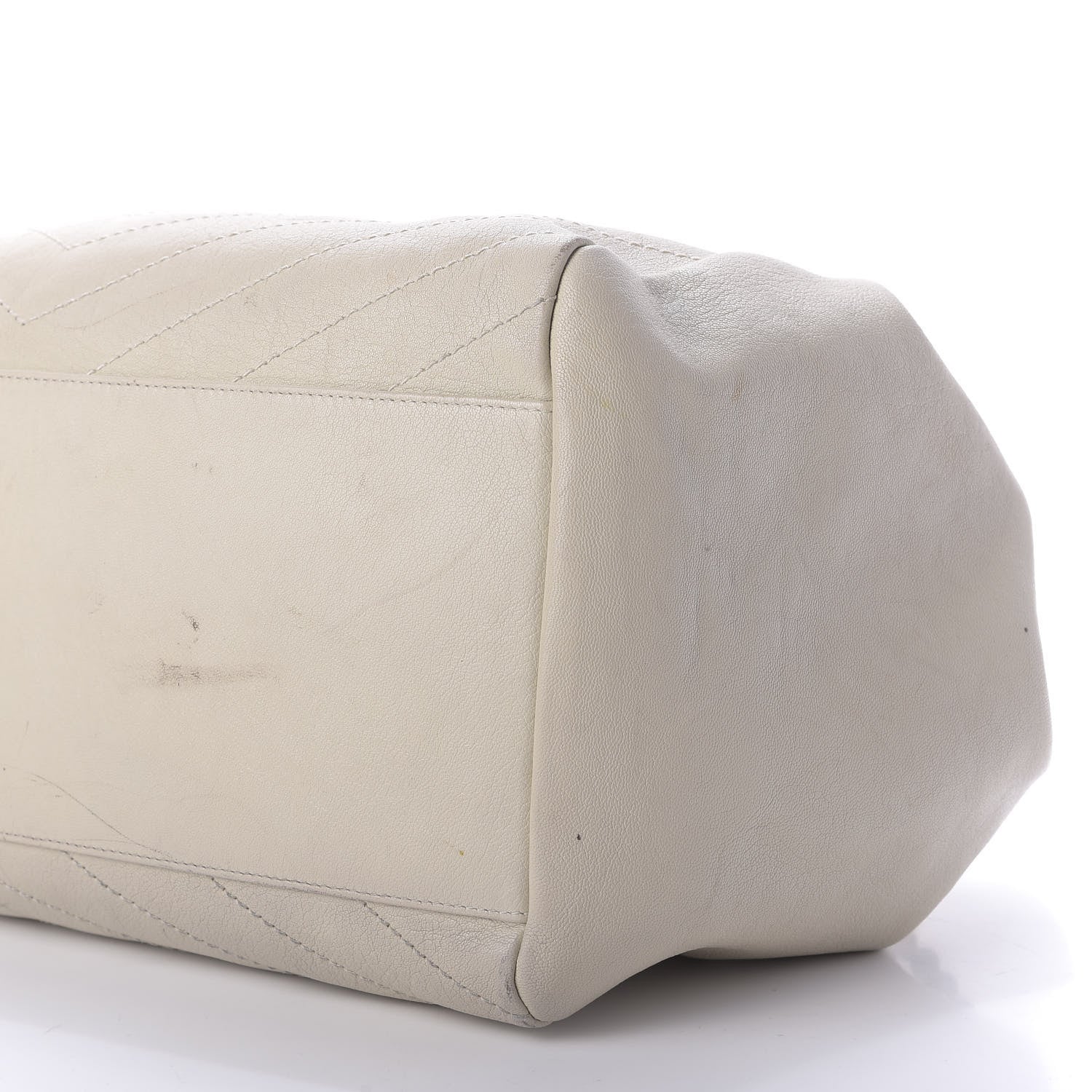 Saint Laurent Pebbled Lambskin Chevron Monogram Large Nolita White Vintage 7 of 9