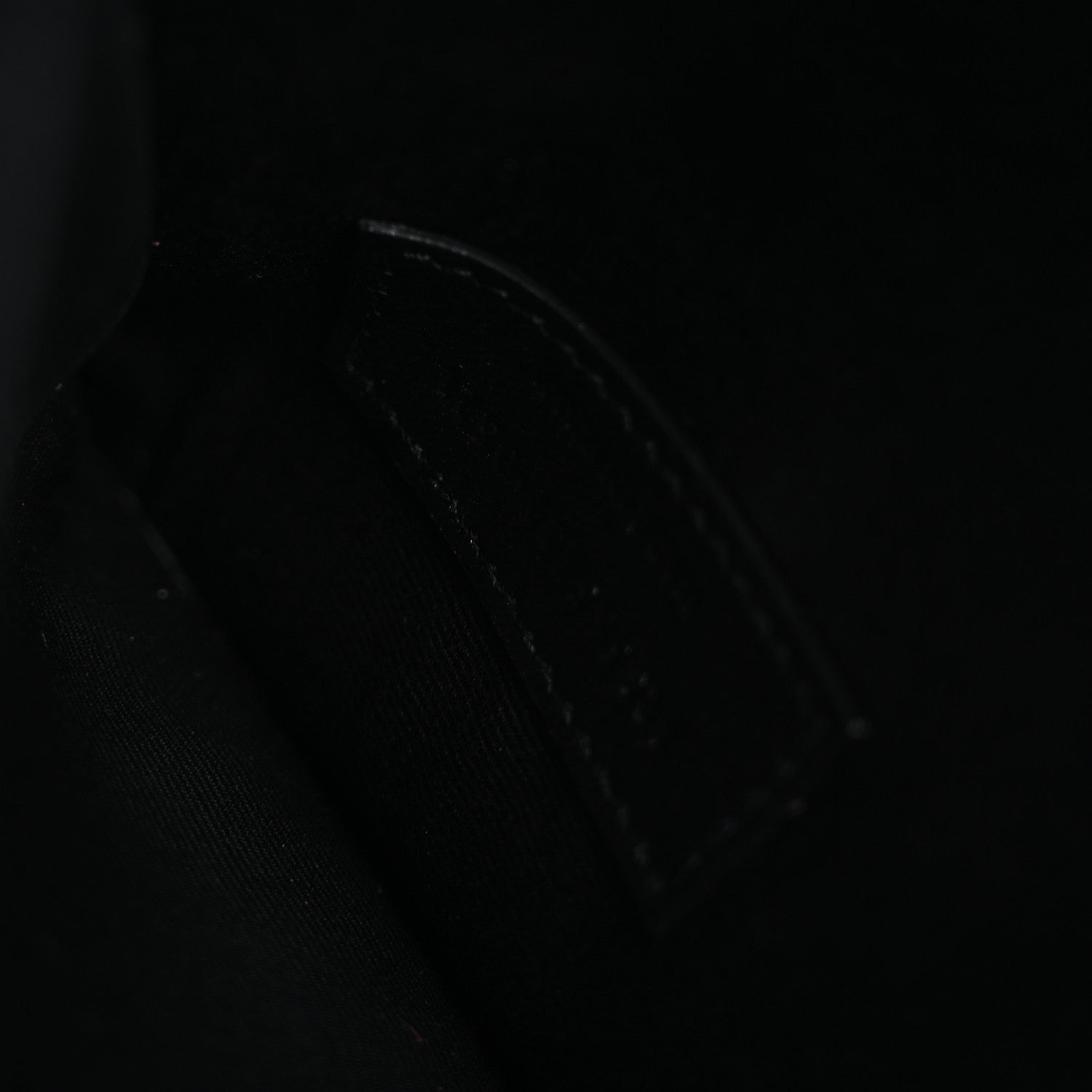Saint Laurent Grain De Poudre Uptown Pouch Black 7 of 8