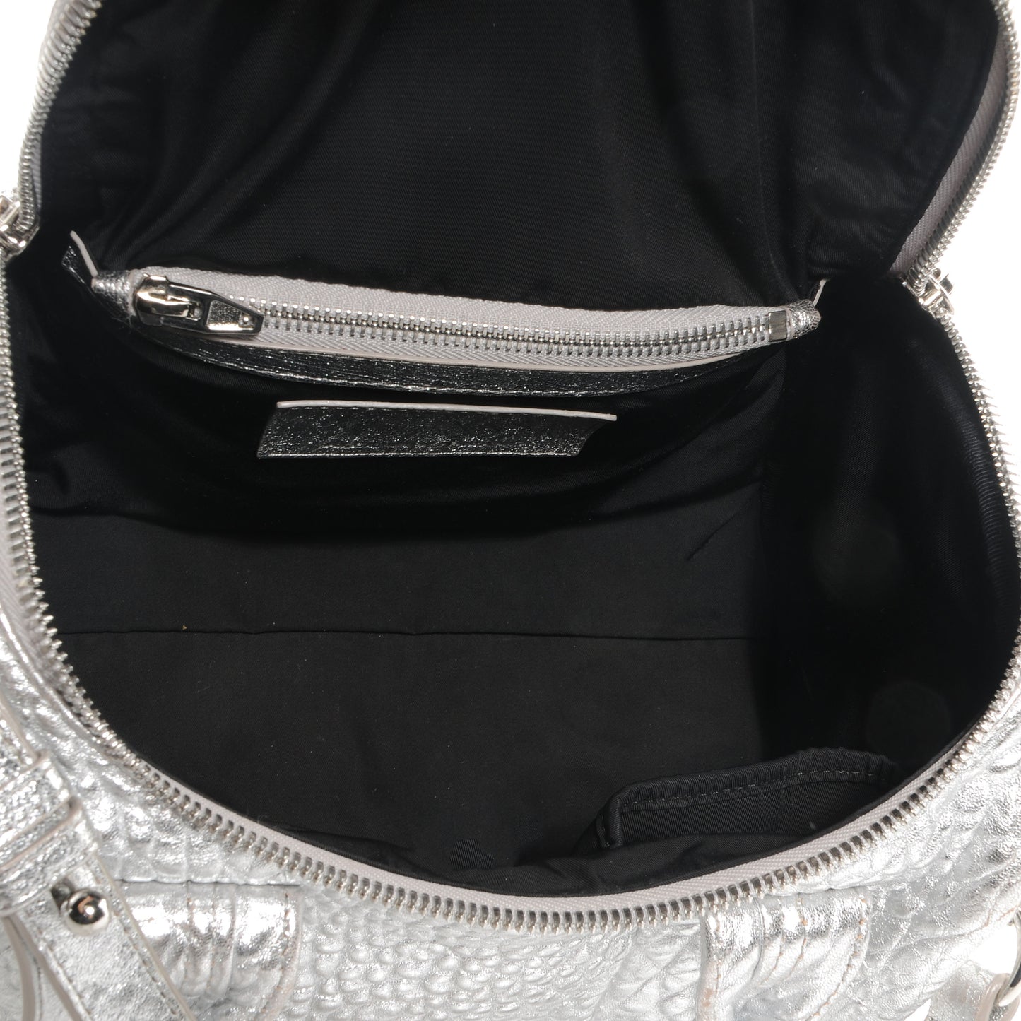 Pebbled Leather Rockie Rhodium Silver Hardware