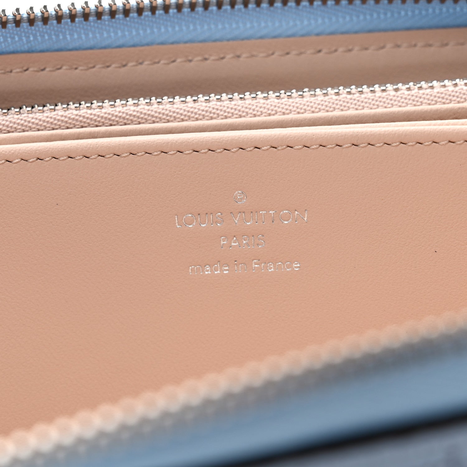 Louis Vuitton Mahina Zippy Wallet Blue Nuage 6 of 7