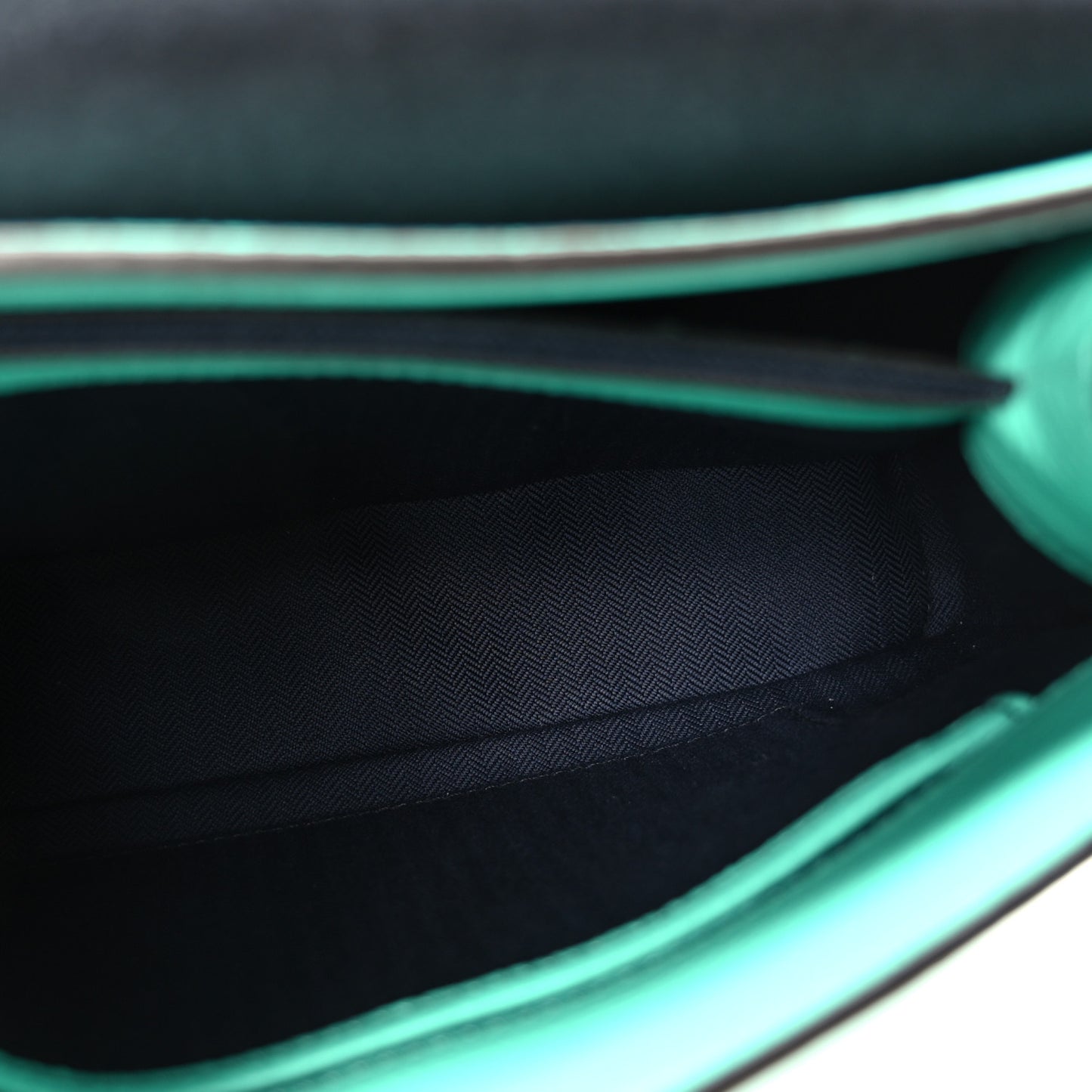 Small Classic Grain Calfskin Mini Seaton Aqua Green