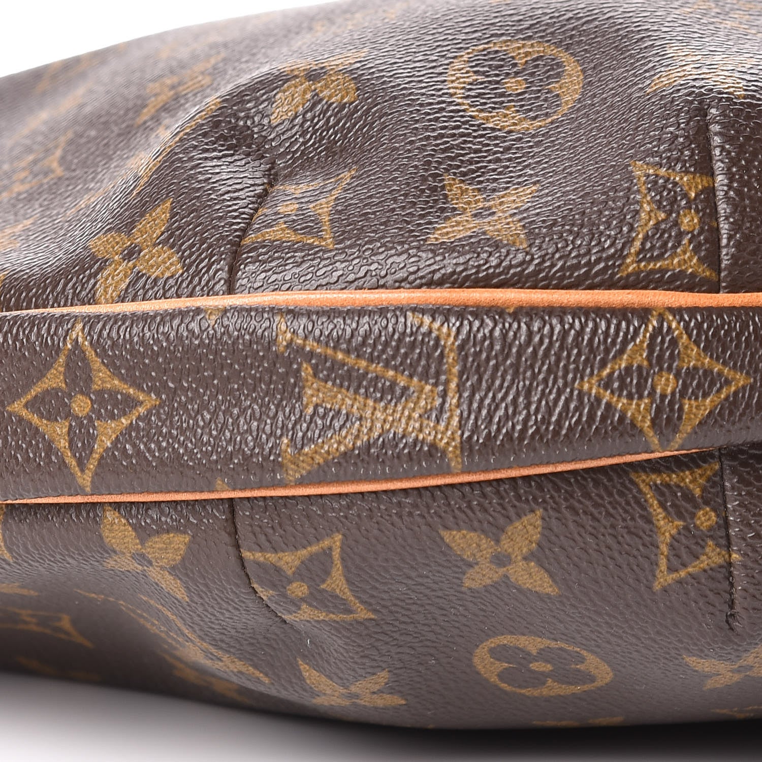 Louis Vuitton Monogram Croissant MM 8 of 17