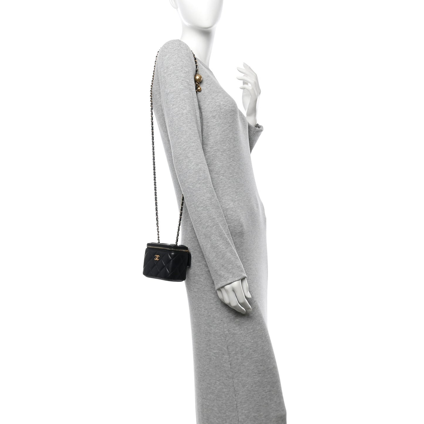 Lambskin Quilted Mini Pearl Crush Vanity Case With Chain Black