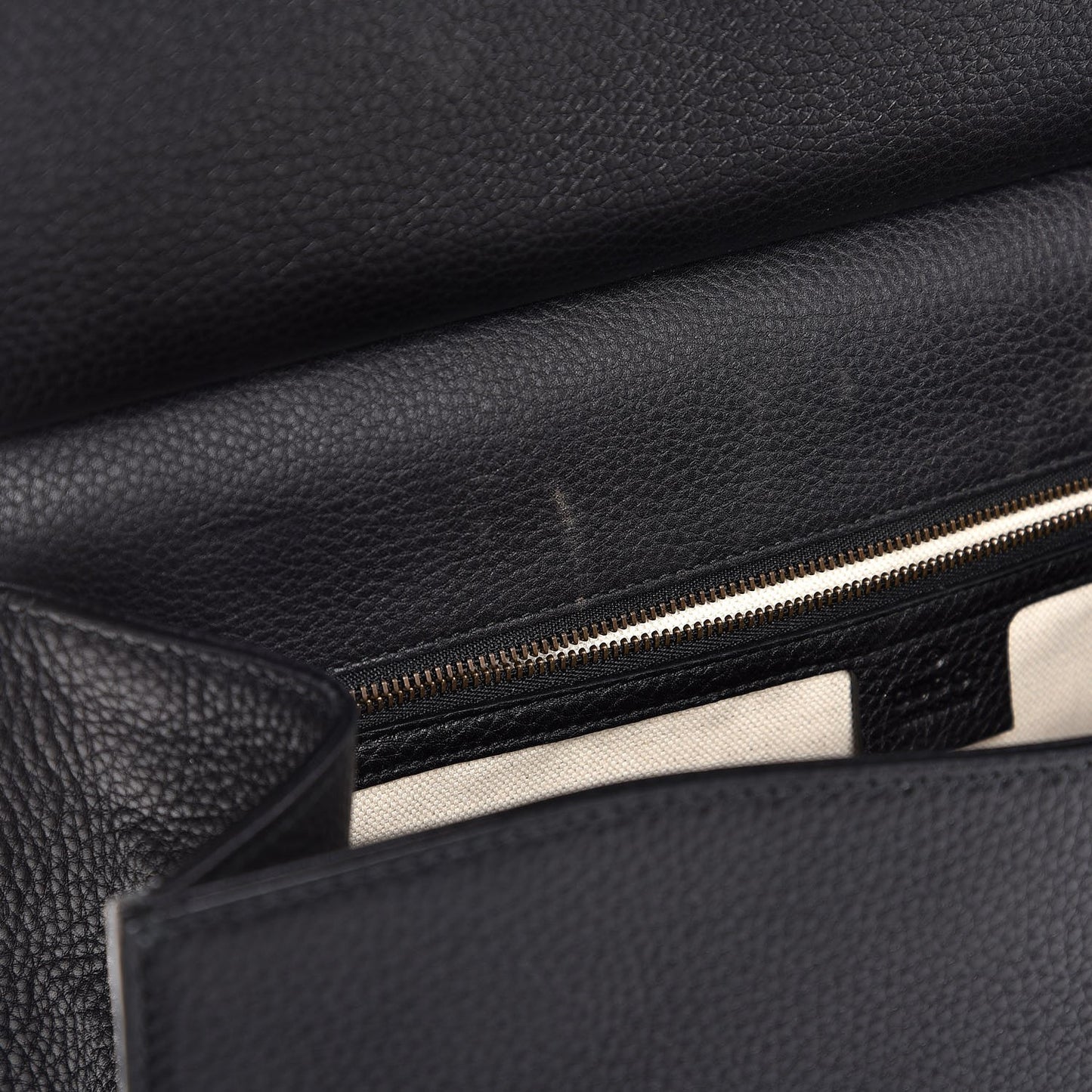 Calfskin Feline Medium GG Marmont Top Handle Bag Black