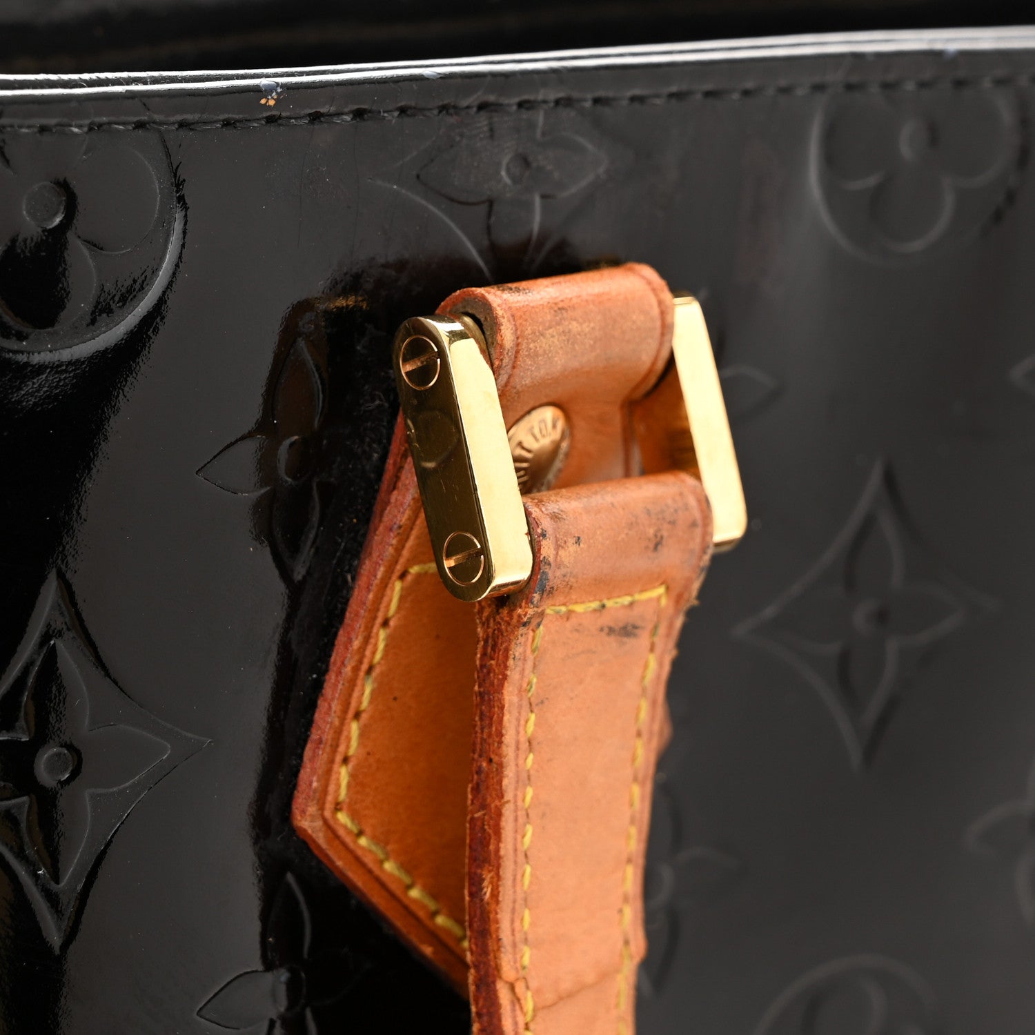 Louis Vuitton Vernis Houston Amarante 19 of 23