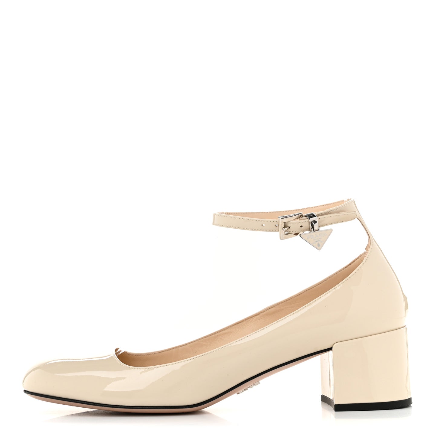 Vernice Triangle Round Toe 35mm Pumps 37 Avorio
