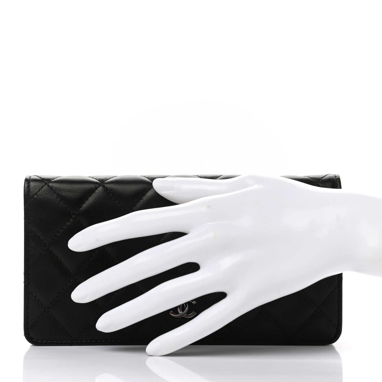 Chanel Lambskin Quilted Yen Wallet Black 2 of 11