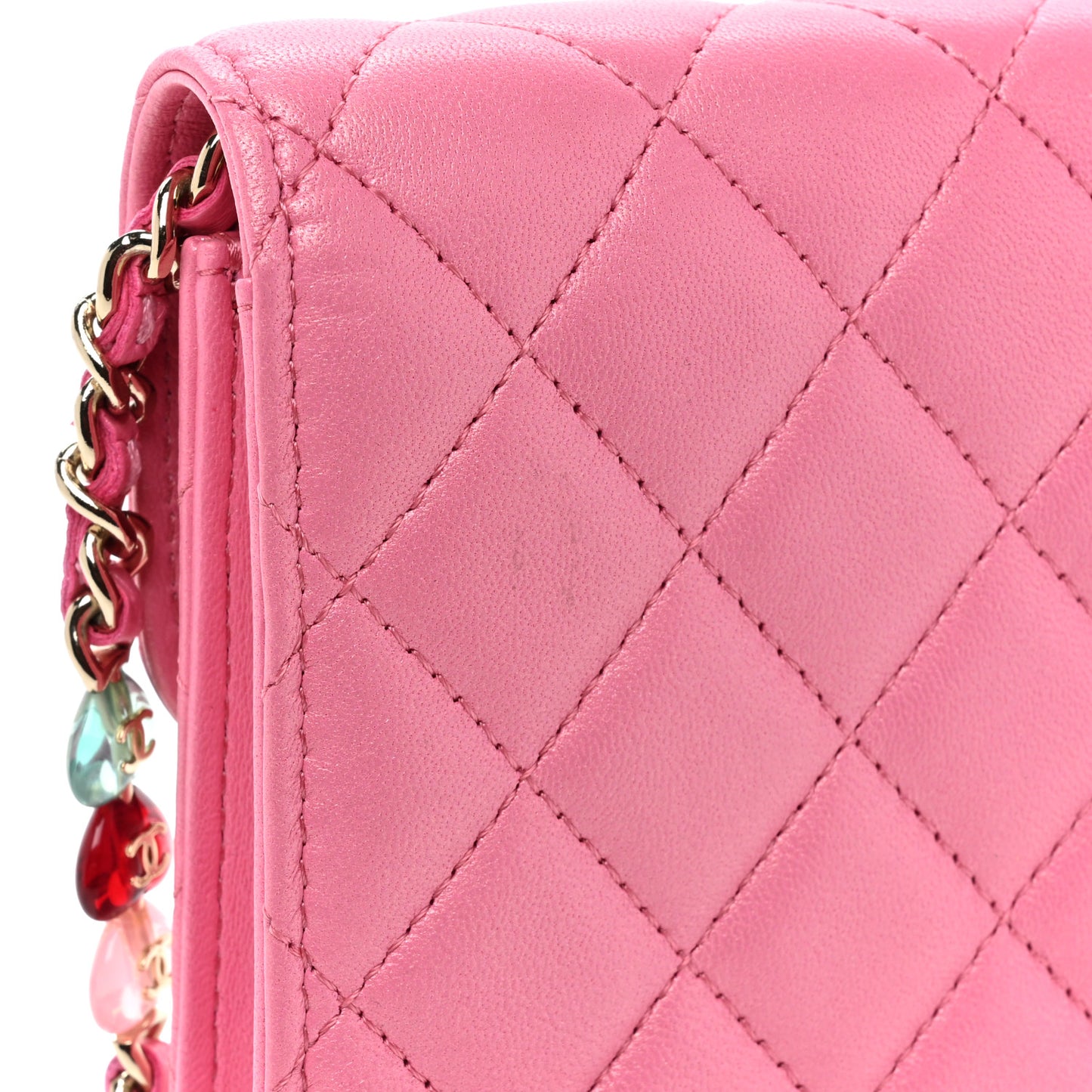 Lambskin Resin Quilted Phone Holder With Chain Pink
