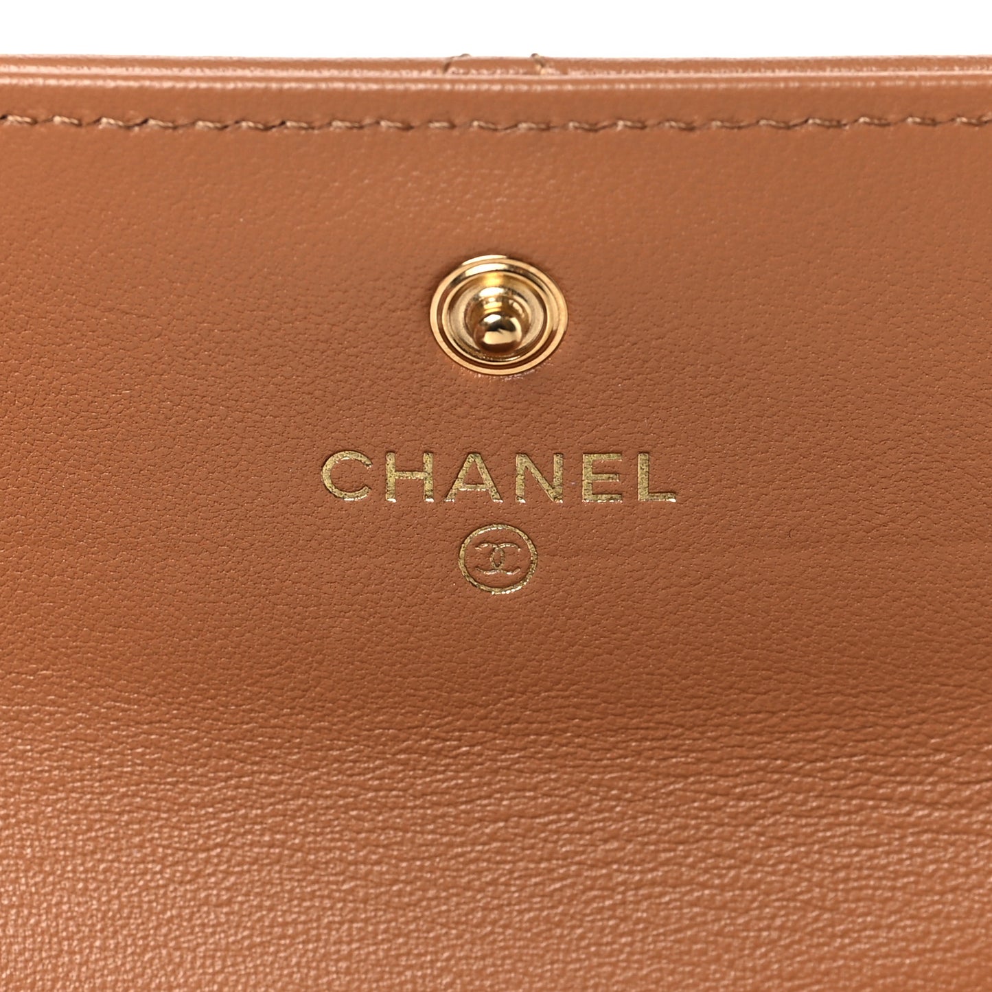 Lambskin Quilted Chanel 19 Flap Card Holder Brown