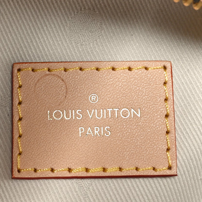Louis Vuitton Monogram High Rise Bumbag 6 of 9