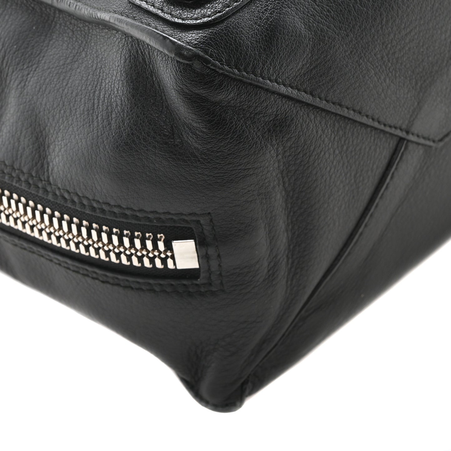 Veau Papier B4 Zip Around Tote Black