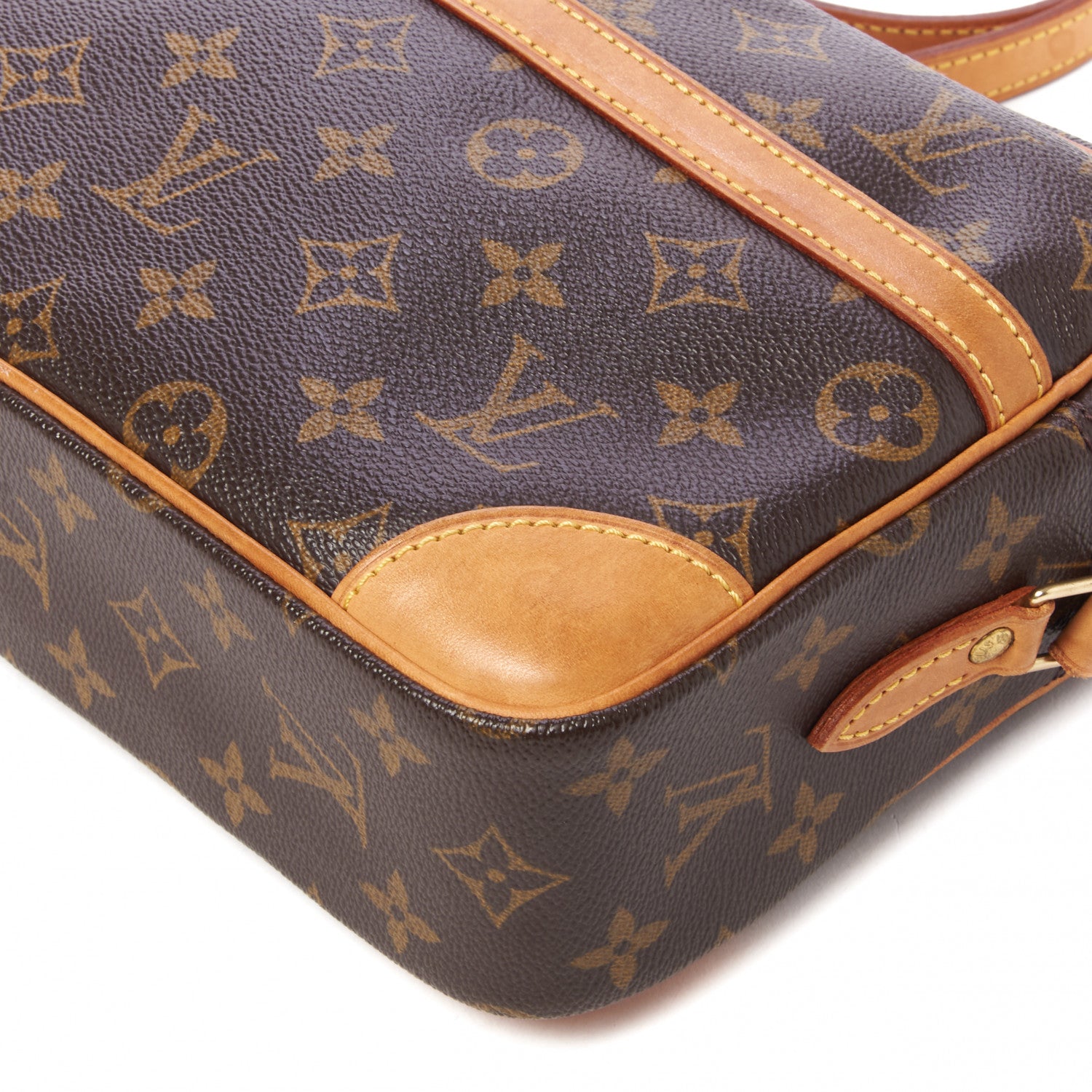 Louis Vuitton Monogram Trocadero 27 5 of 8