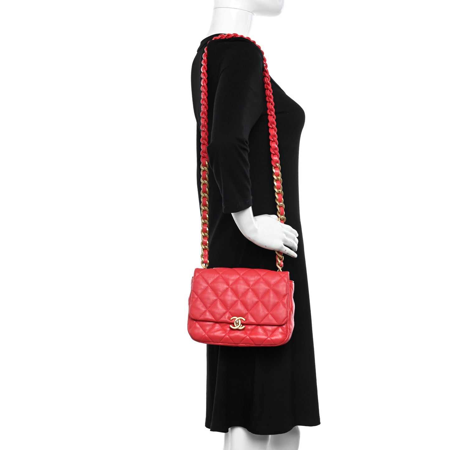 Lambskin Quilted Small Lacquered Chain Flap Red