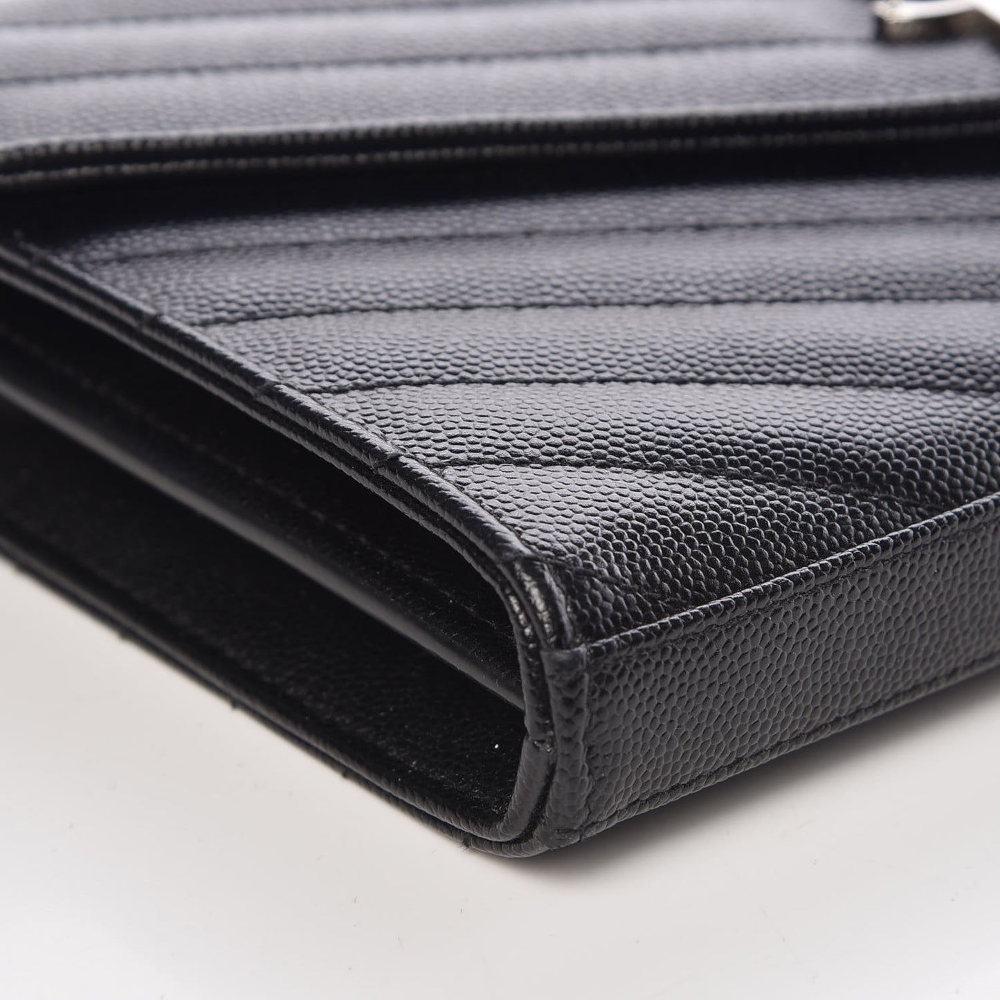 Grain De Poudre Matelasse Chevron Monogram Chain Wallet Black