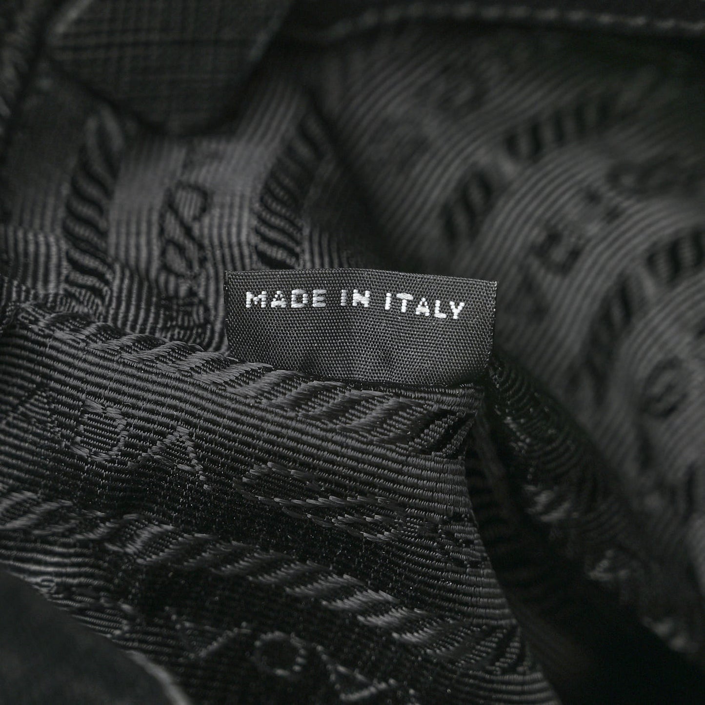 Saffiano Lux Large Tote Black