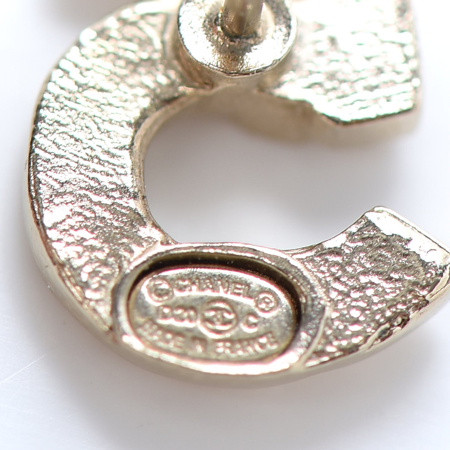 No 5 Clover CC Earrings Gold