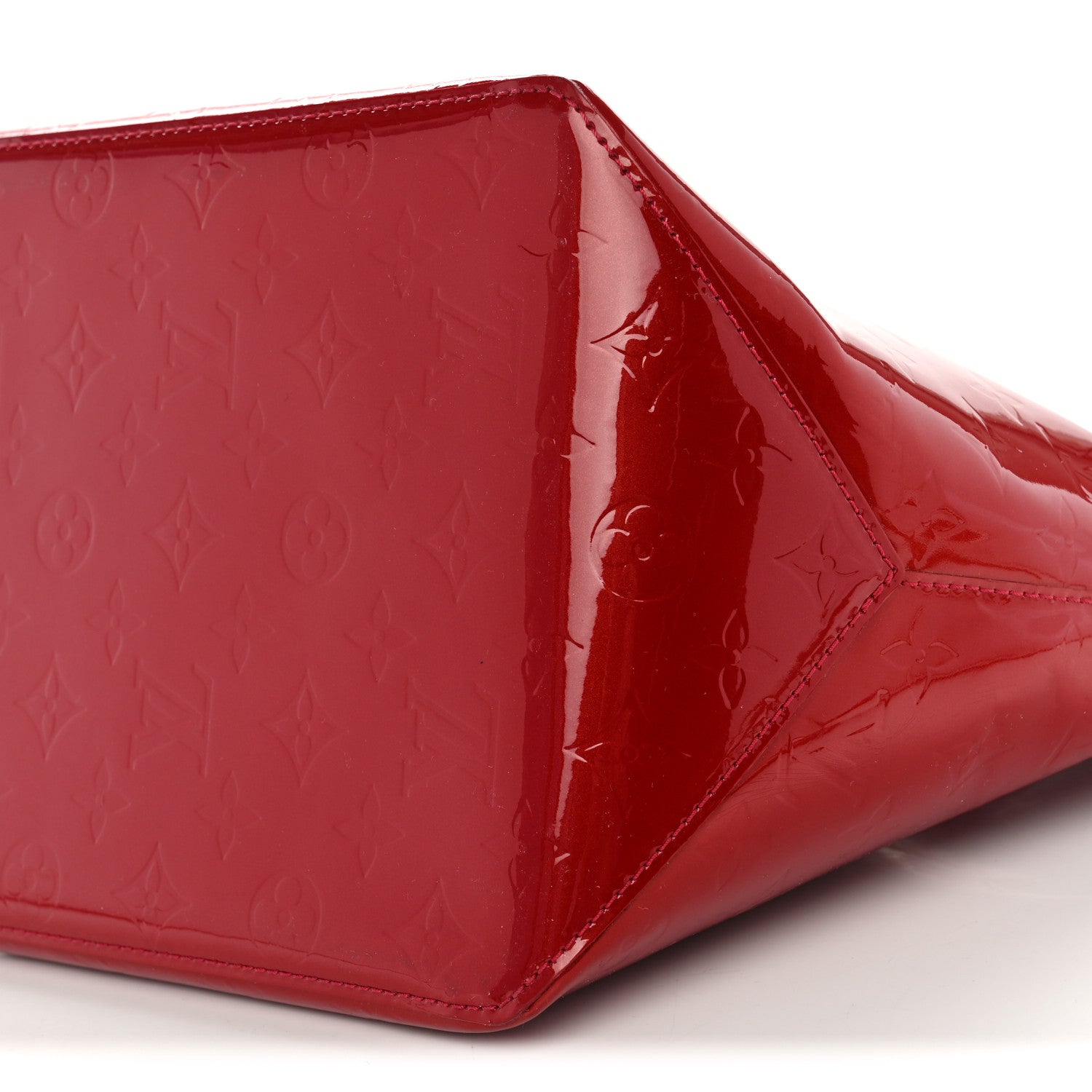 Louis Vuitton Vernis Bellevue GM Pomme D'Amour 8 of 9