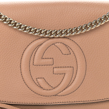 Gucci Pebbled Calfskin Medium Soho Flap Crossbody Camelia 8 of 10
