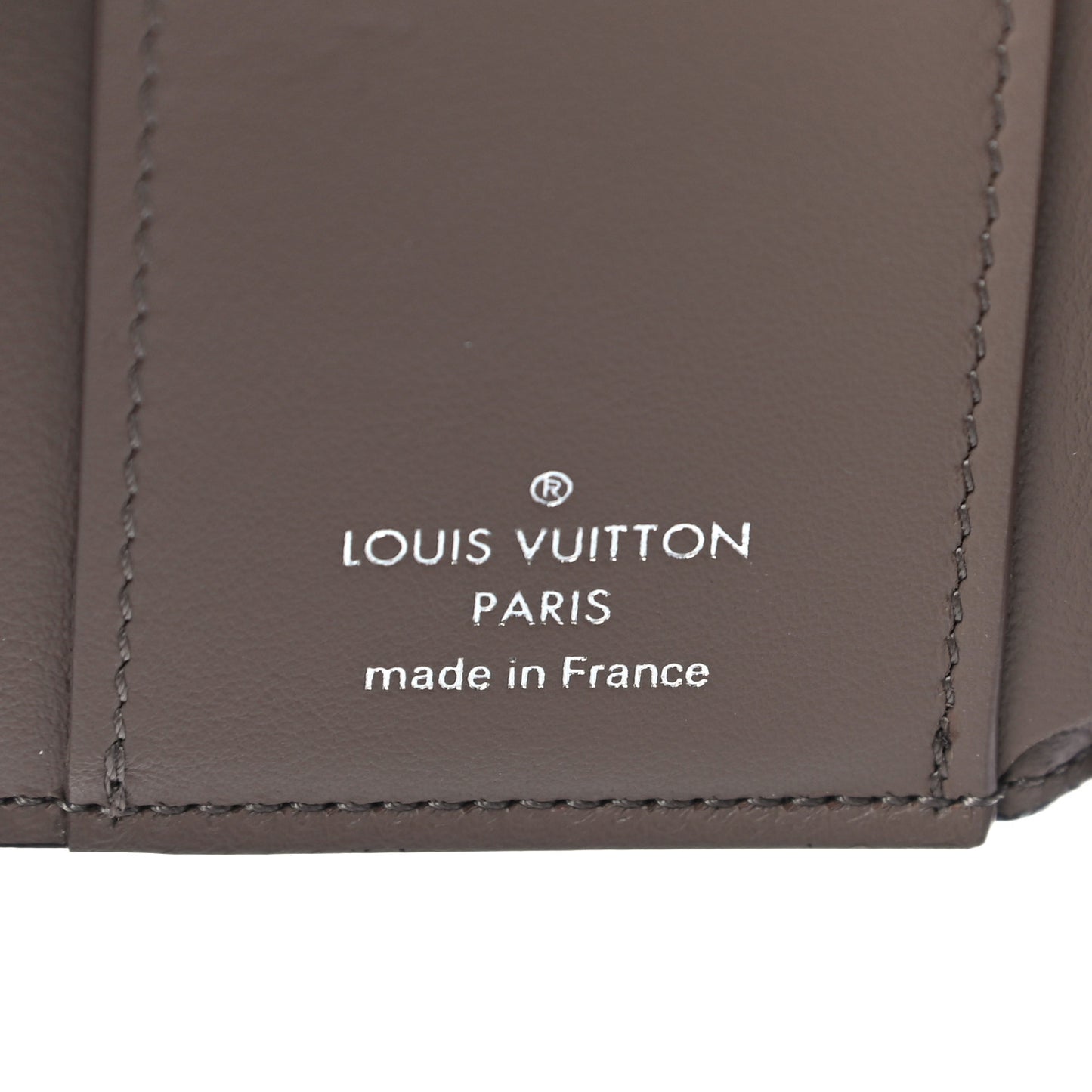 Taurillon Capucines Compact Wallet Magnolia