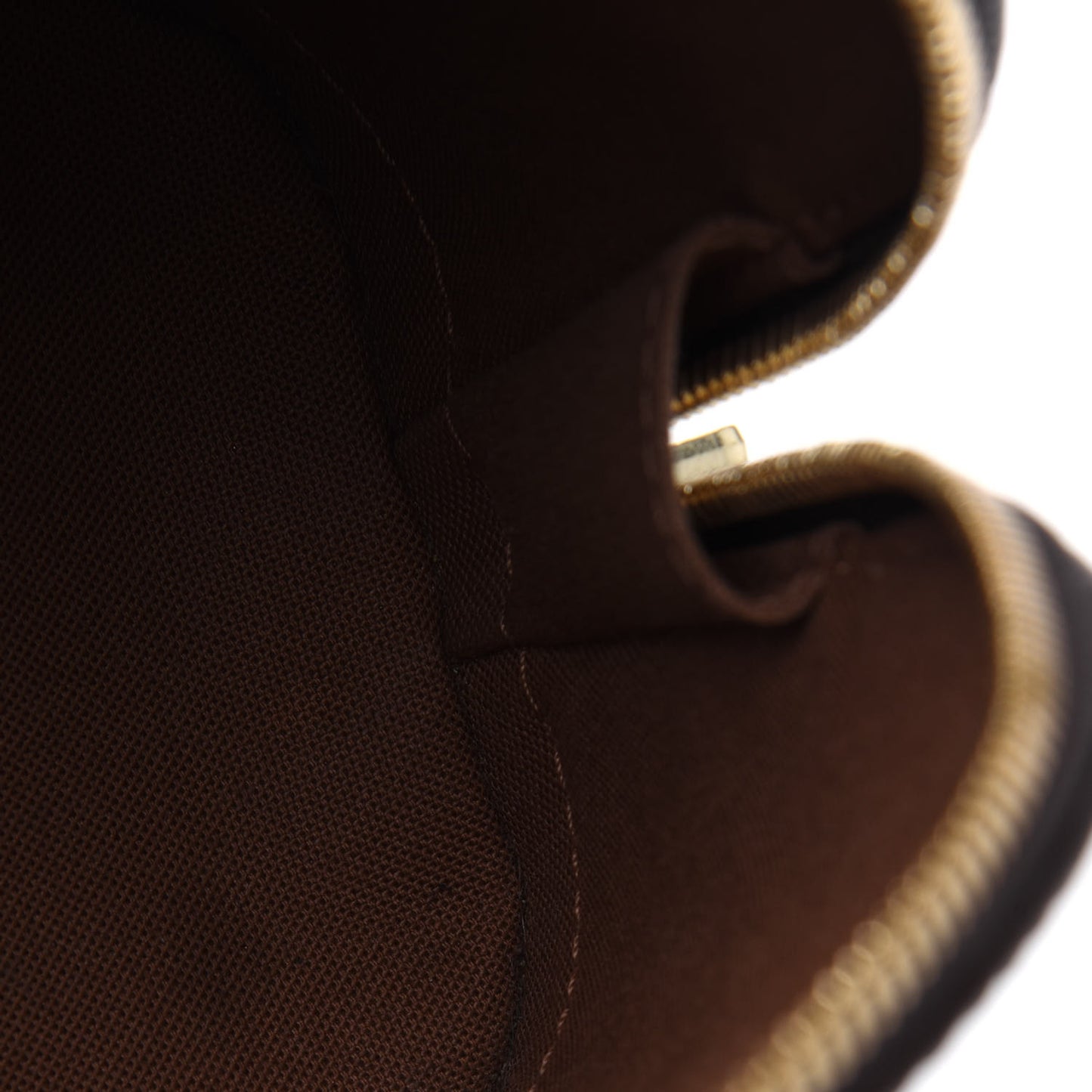Monogram Alma BB
