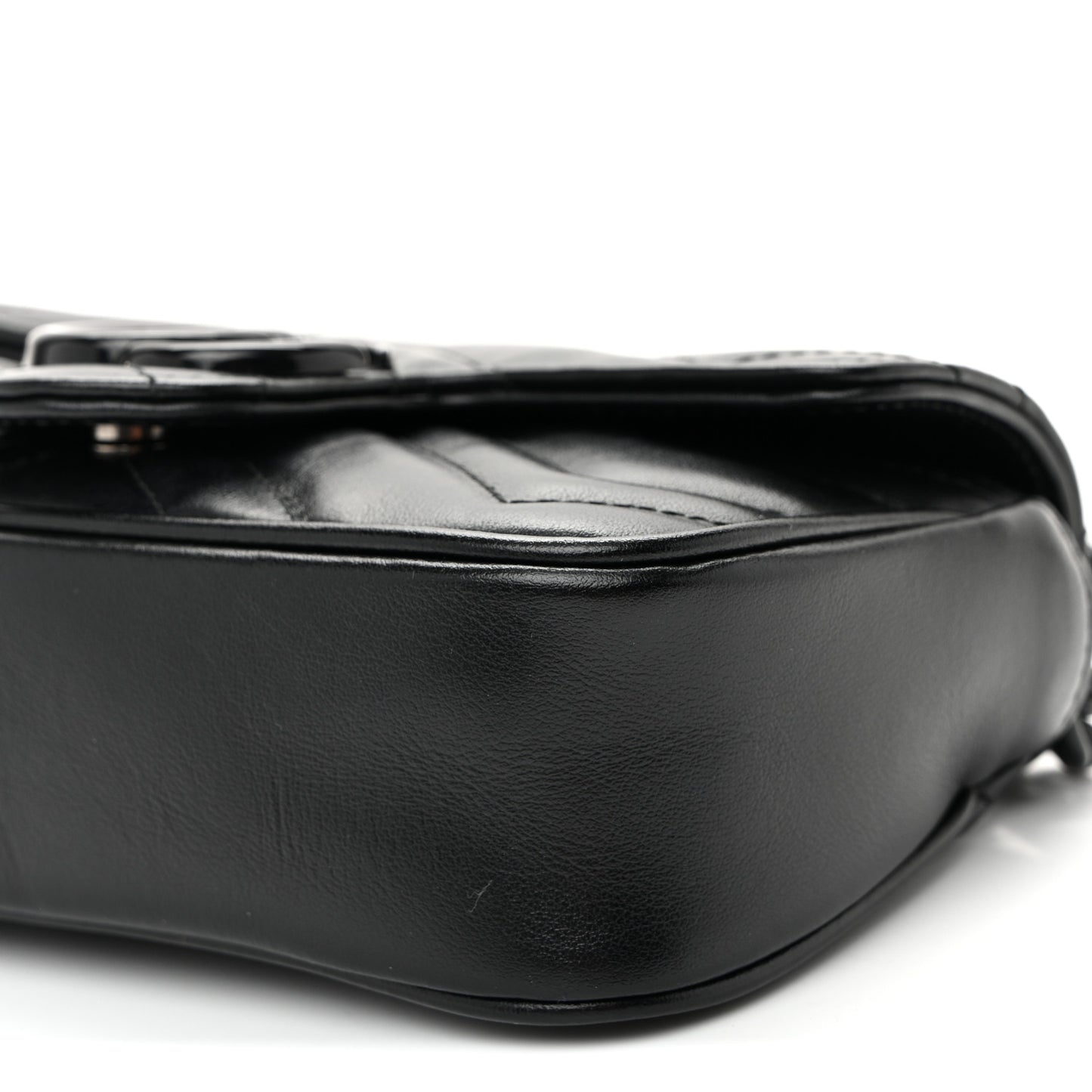 Calfskin Matelasse Monochrome GG Marmont Chain Belt Bag Black