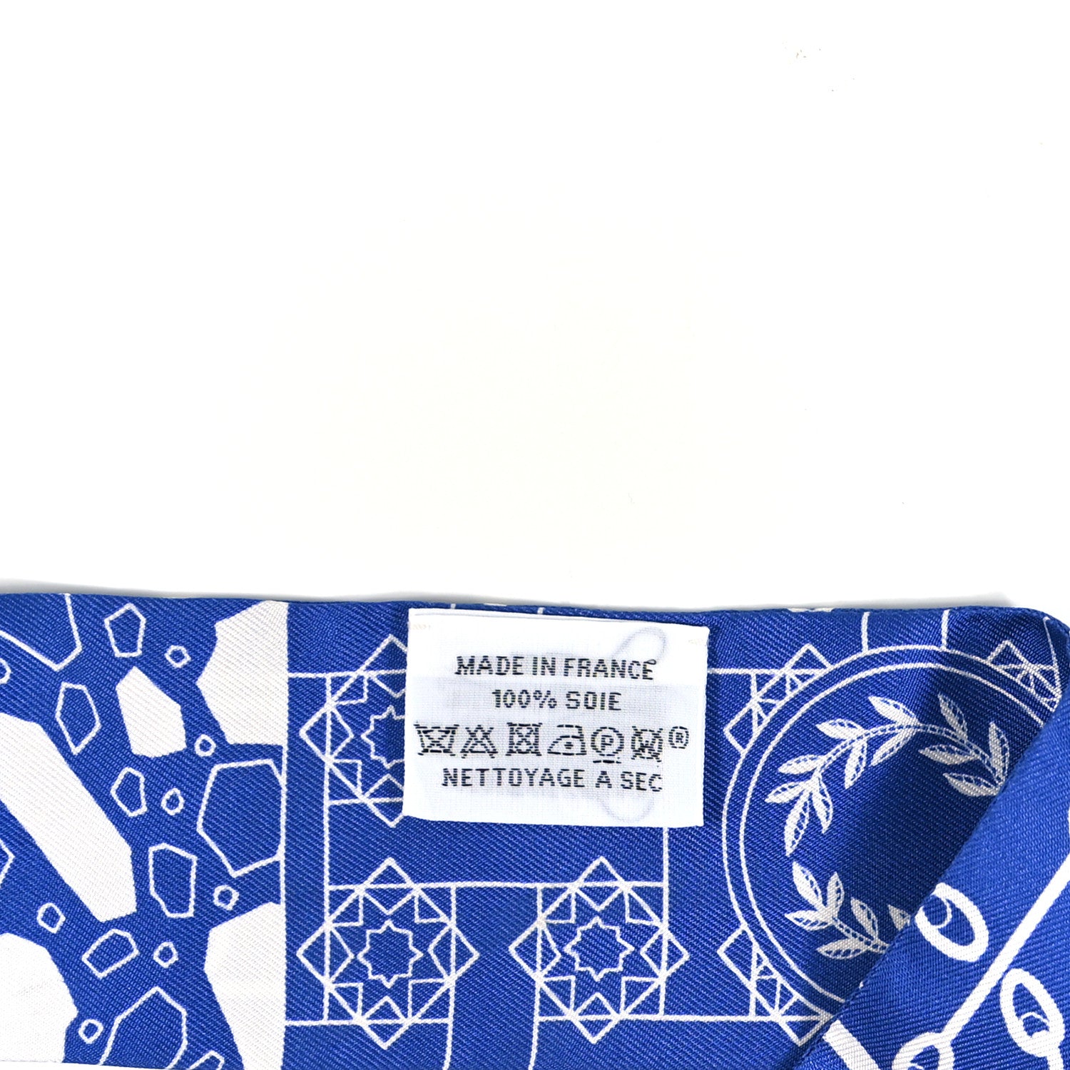 Hermes Silk La Danse Des Amazone Twilly Bleu Moyen White 3 of 4