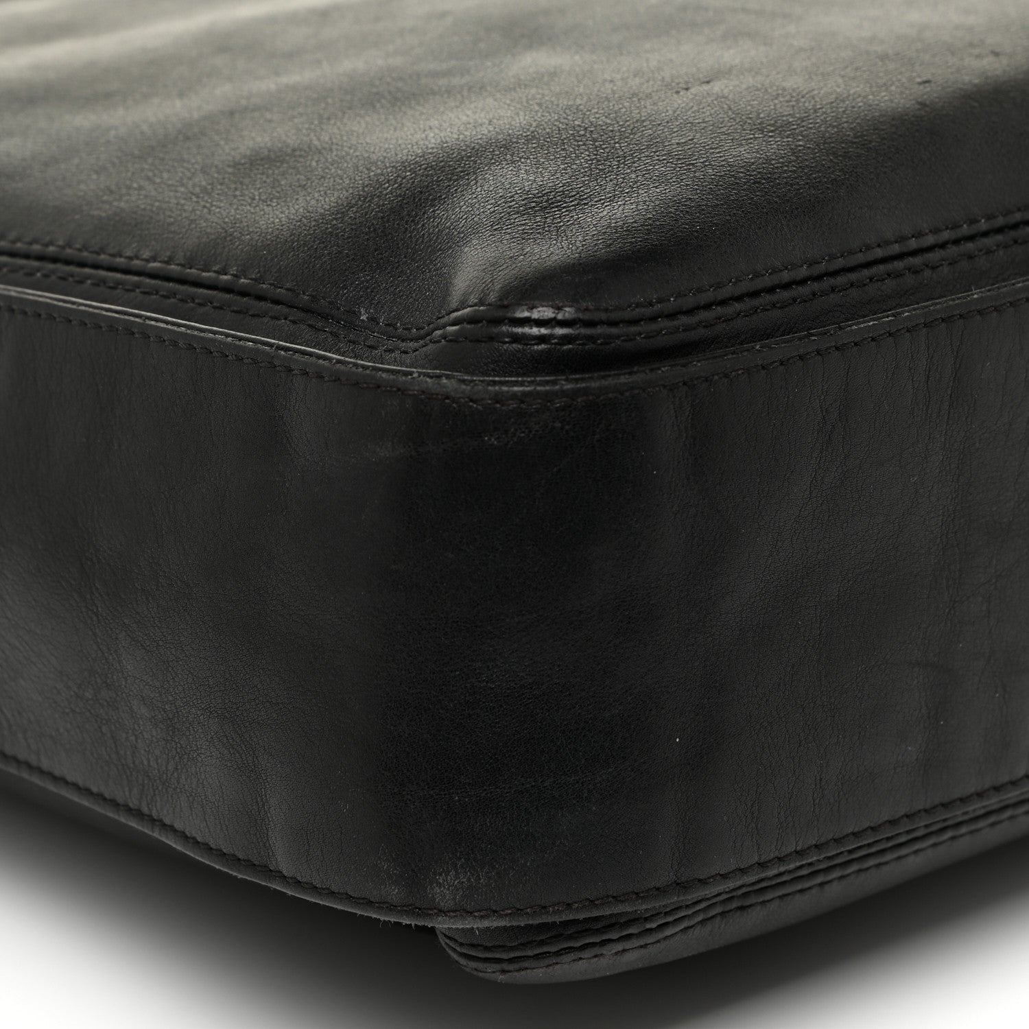Chanel Lambskin Messenger Black 9 of 20