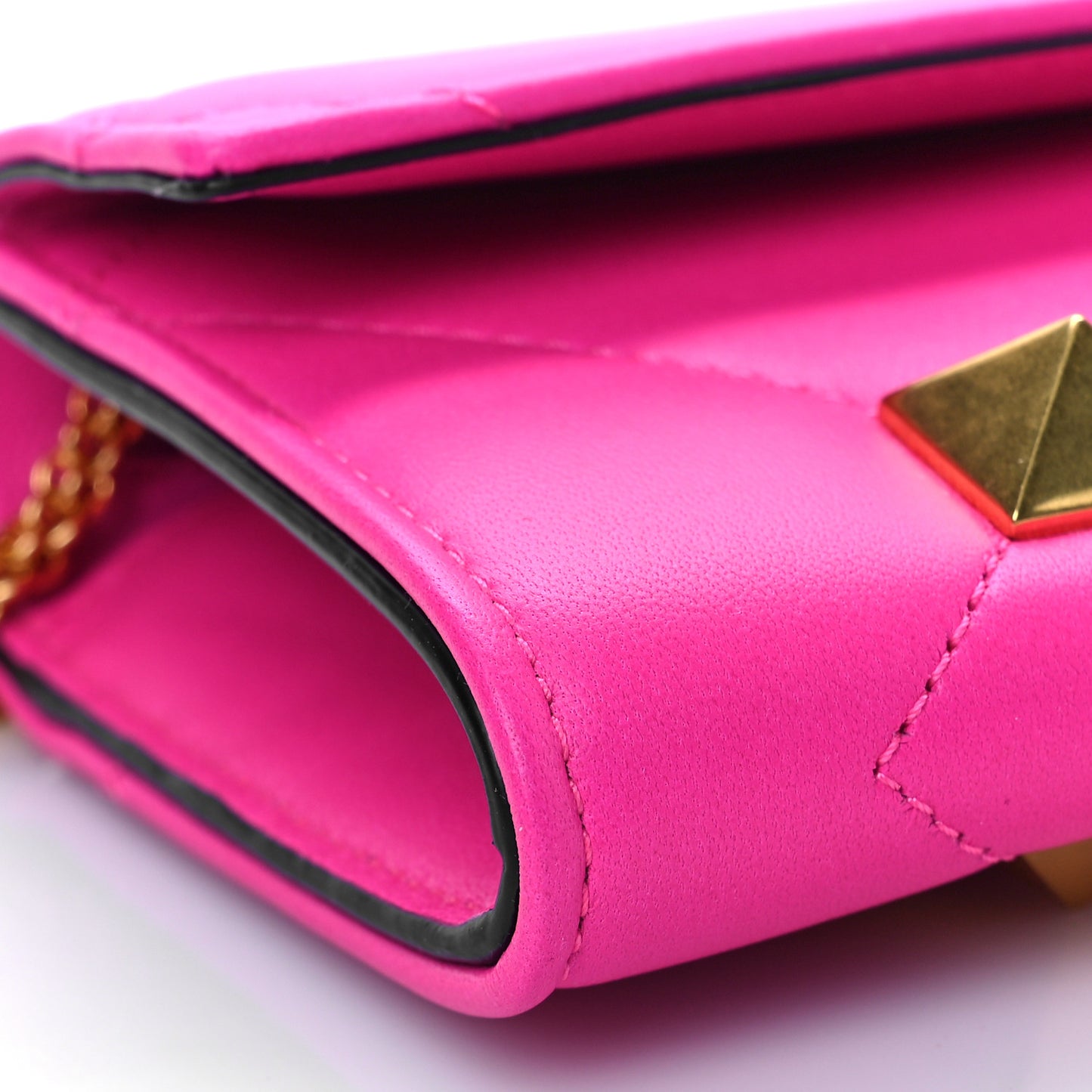Nappa Roman Stud Wallet On Chain Pink PP