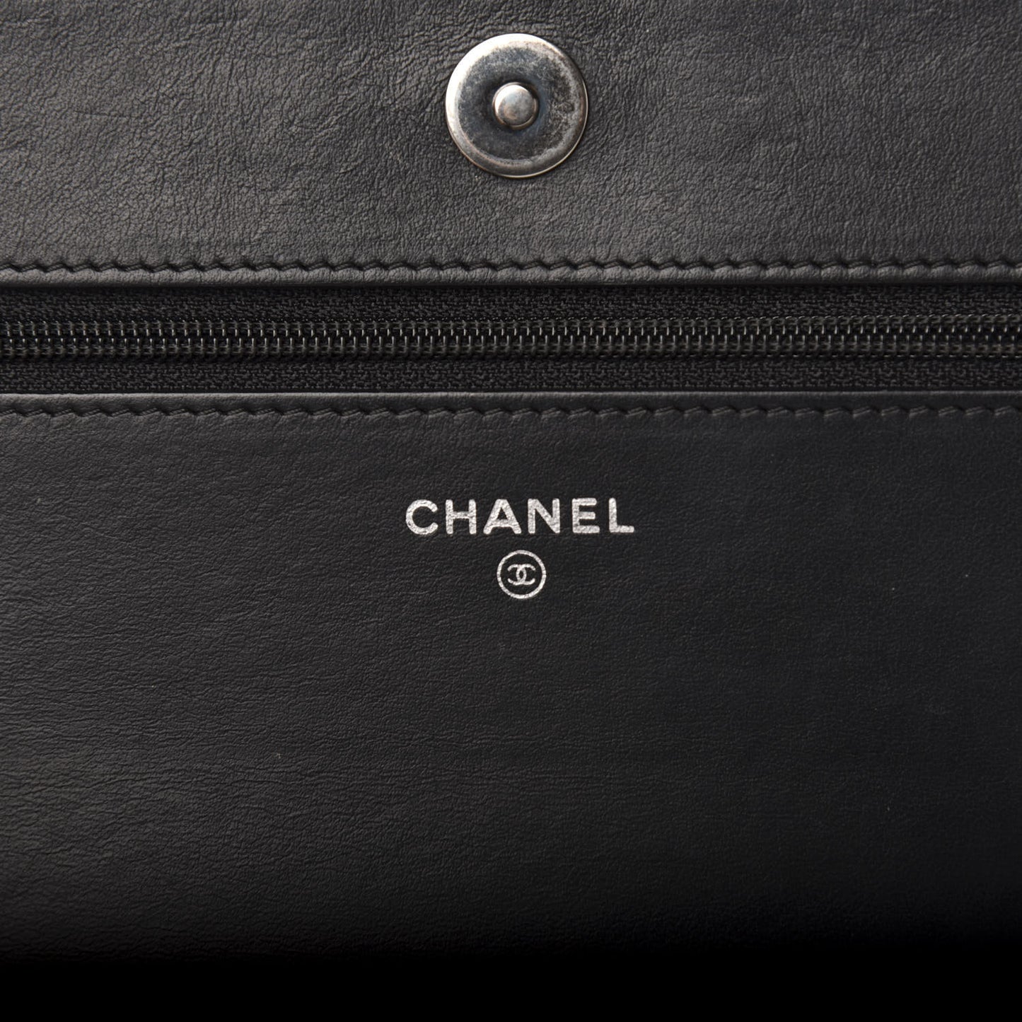 Caviar Chevron Quilted Boy Wallet On Chain WOC Black