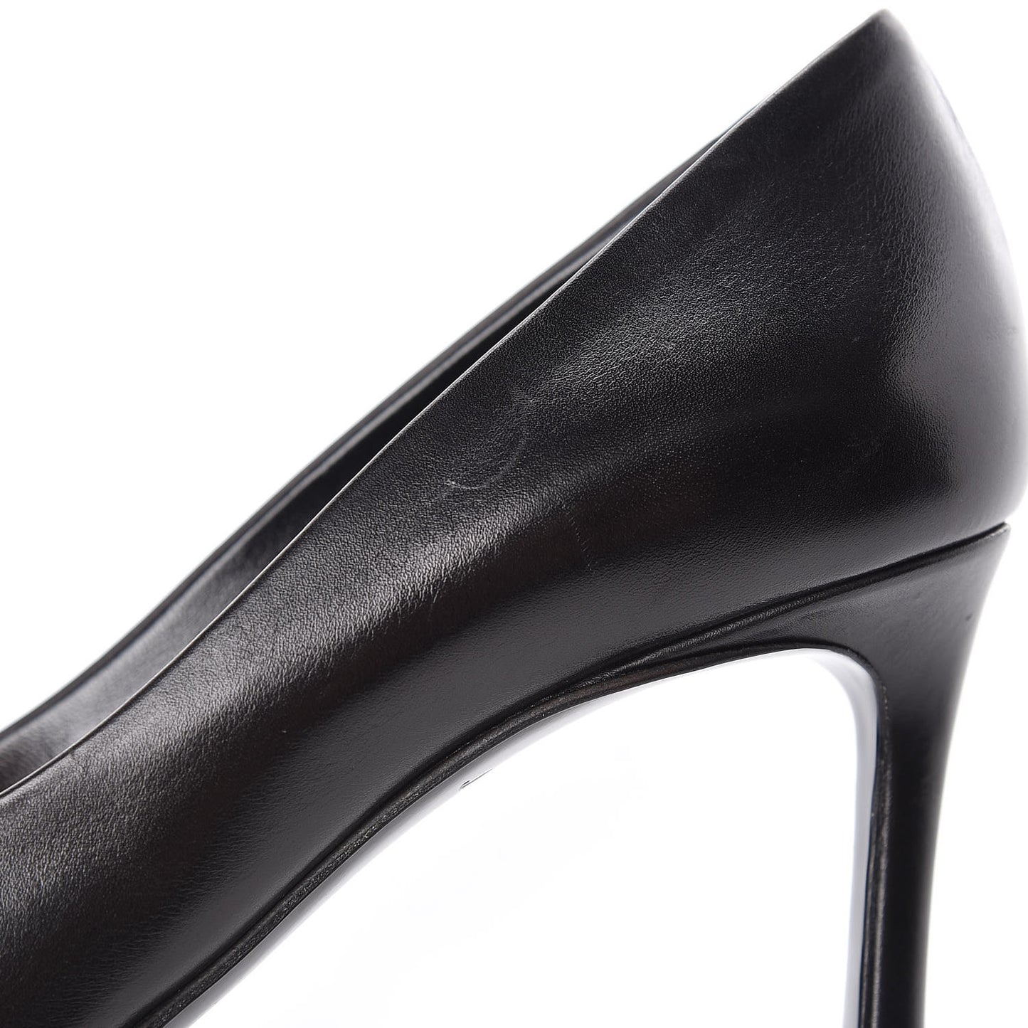 Calfskin Heartbreaker Pumps 36 Black