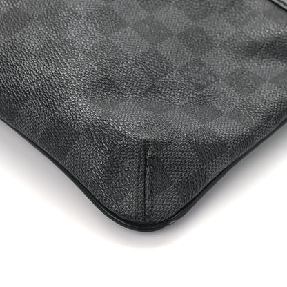 Louis Vuitton Damier Graphite Thomas 10 of 11
