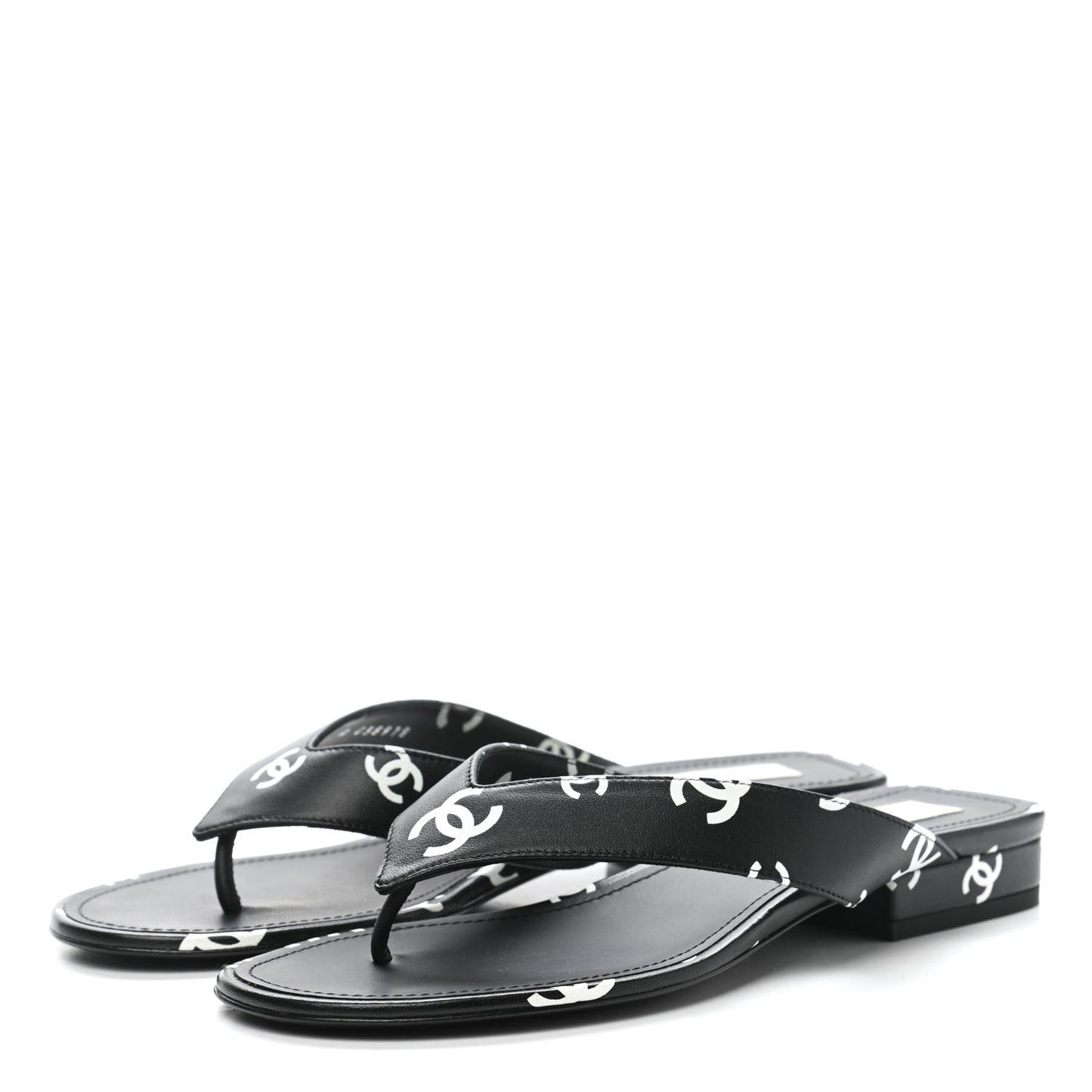 Lambskin Printed CC Thong Sandals 37 Black White